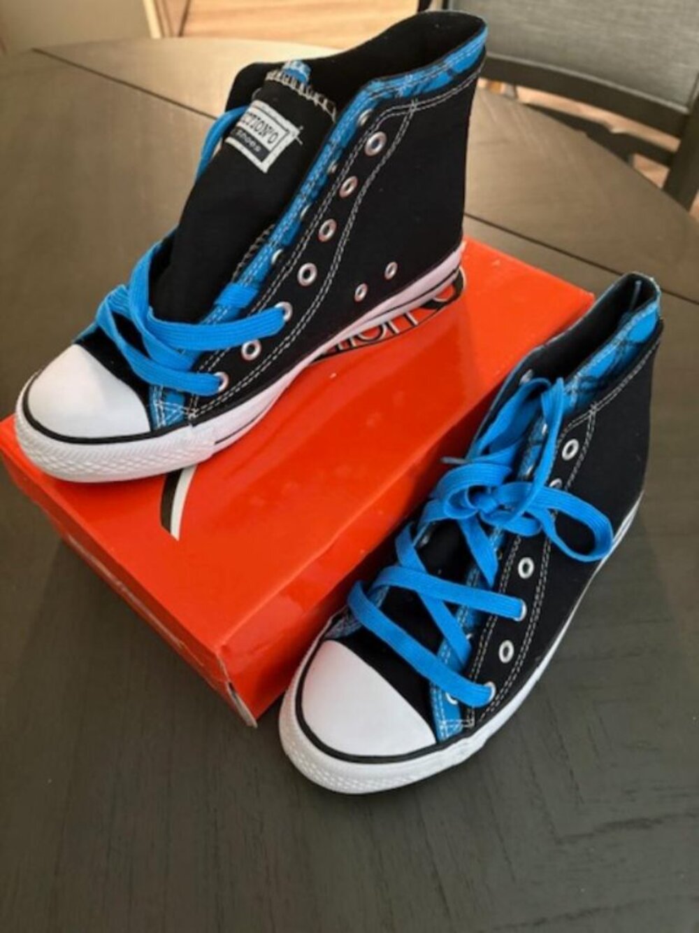 Collections' O High Top Canvas Sneaker Black Blue Women's Size 7 Youth 5.5